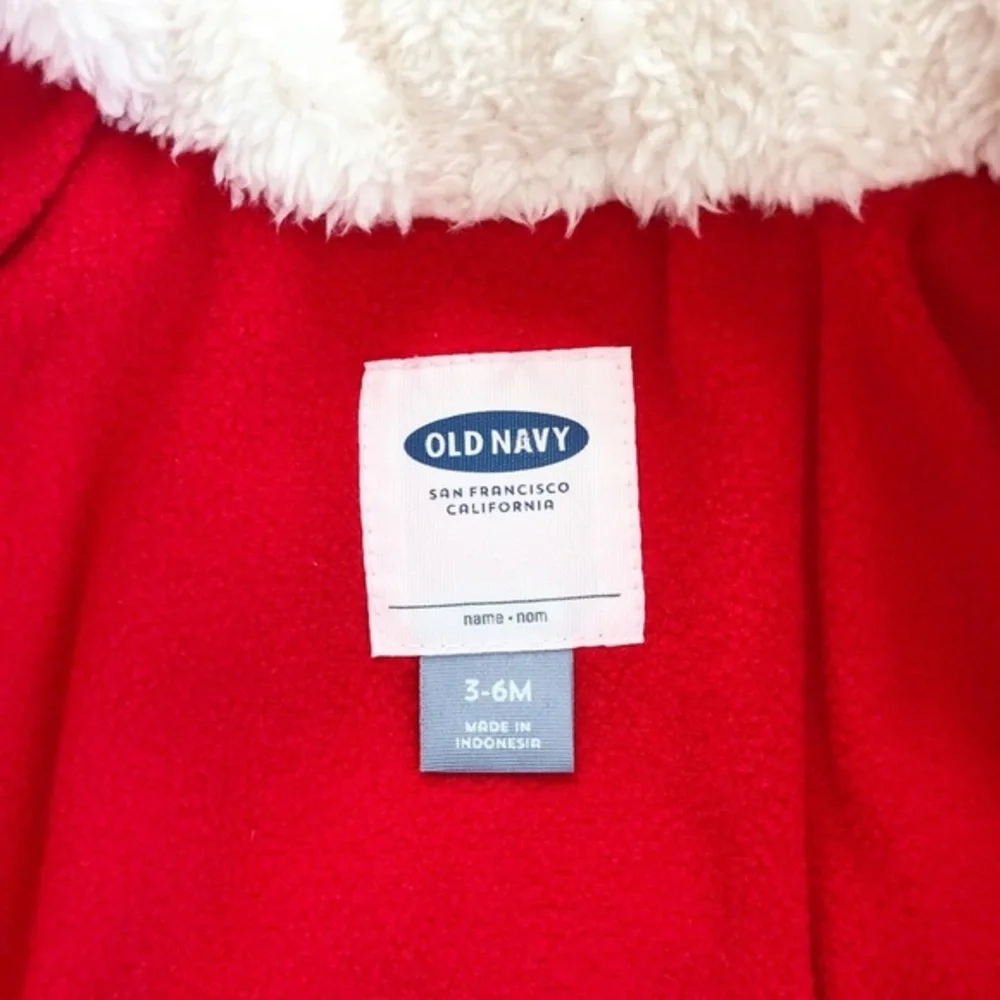 Old Navy red puffer coat EUC 3-6 months